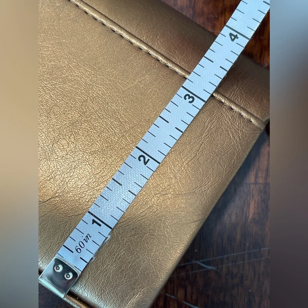 Cato this elegant